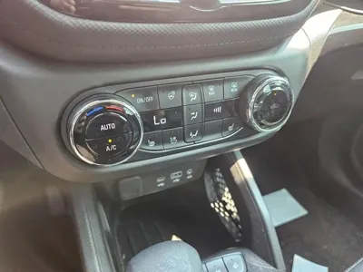 ChevroletGMDaewoo Trailblazer 2021, 34449 км, за 10437.18 USD - фото 19