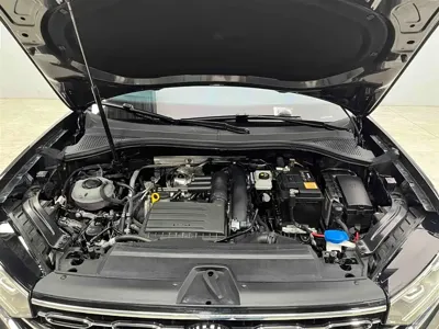 Volkswagen Tayron 2022, 18000 км, за 23101.38 USD - фото 22