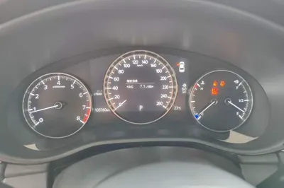 Mazda Mazda 3 Axela 2020, 103800 км, за 9794 USD - фото 14