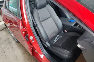 Mazda Mazda 3 Axela 2020, 103800 км, за 9794 USD - фото 19