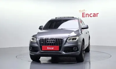 Audi Q5 2016, 158188 км, за 10437.18 USD