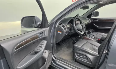 Audi Q5 2016, 158188 км, за 10437.18 USD - фото 10