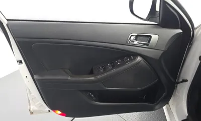 Kia K5 2012, 137200 км, за 13128.53 USD - фото 24