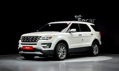 Ford Explorer · 2016 год