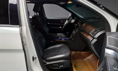 Ford Explorer 2016, 117824 км, за 7549.66 USD - фото 11
