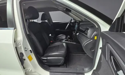 KG_Mobility_Ssangyong TIBOLI 2022, 28598 км, за 10927.14 USD - фото 11