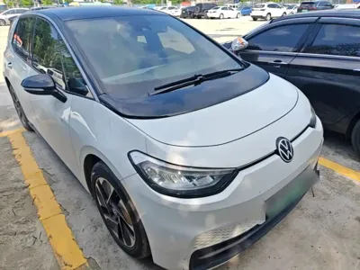 Volkswagen ID.3 2024, 62699 км, за 12095.12 USD