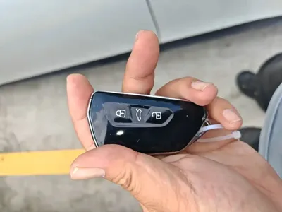 Volkswagen ID.3 2024, 62699 км, за 12095.12 USD - фото 9