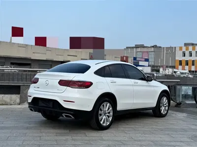 Mercedes-Benz GLC Coupe 2021, 50000 км, за 25677.14 USD