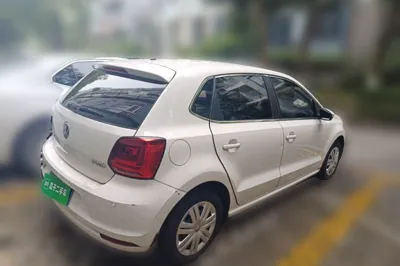 Volkswagen Polo 2016, 78800 км, за 5127 USD