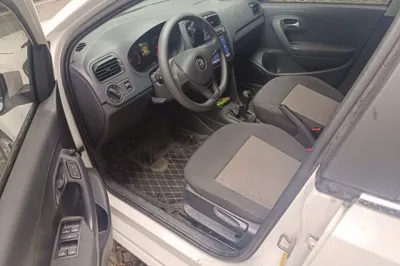 Volkswagen Polo 2016, 78800 км, за 5127 USD - фото 13