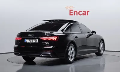 Audi A6 2021, 82379 км, за 18574.84 USD