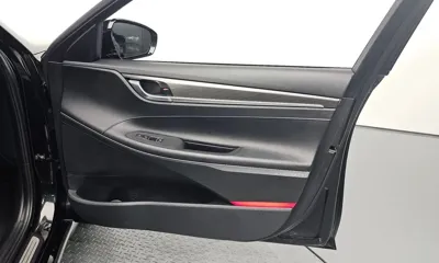 Hyundai Grandeur 2019, 86932 км, за 10245.91 USD - фото 24