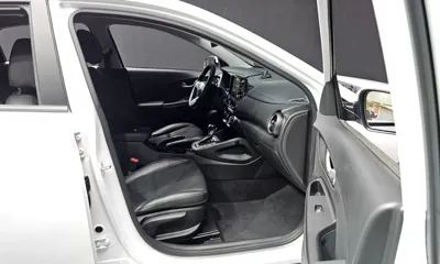 Hyundai Kona 2021, 82201 км, за 10271.07 USD - фото 11
