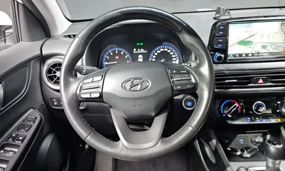 Hyundai Kona 2021, 82201 км, за 10271.07 USD - фото 13