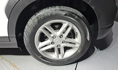 Hyundai Kona 2021, 82201 км, за 10271.07 USD - фото 21