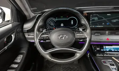 Hyundai Grandeur 2020, 97293 км, за 15688.59 USD - фото 13