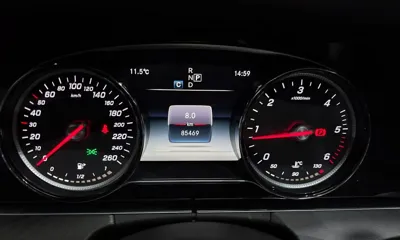 Mercedes-Benz E-Class 2018, 85469 км, за 14039.72 USD - фото 8