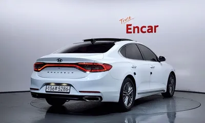 Hyundai Grandeur 2018, 155994 км, за 6892.48 USD
