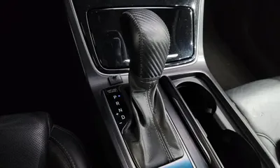 Hyundai Grandeur 2018, 155994 км, за 6892.48 USD - фото 9
