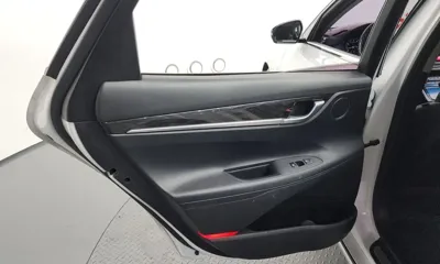 Hyundai Grandeur 2018, 155994 км, за 6892.48 USD - фото 25