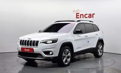 Jeep Cherokee · 2022 год