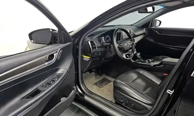 Hyundai Grandeur 2018, 172219 км, за 7745.83 USD - фото 11