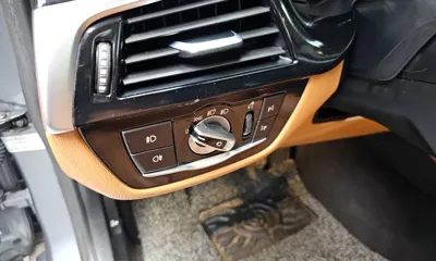BMW 5-Series 2018, 138664 км, за 11750.03 USD - фото 32