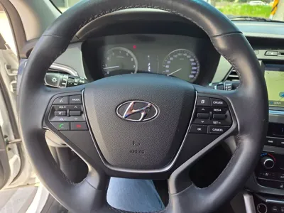 Hyundai Sonata 2016, 183000 км, за 5667.76 USD - фото 6