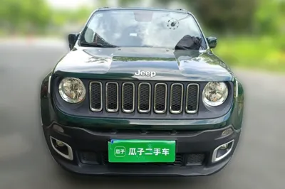 Jeep Renegade 2016, 98600 км, за 5776 USD