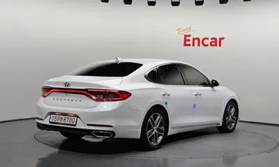 Hyundai Grandeur 2017, 167624 км, за 7312.5 USD