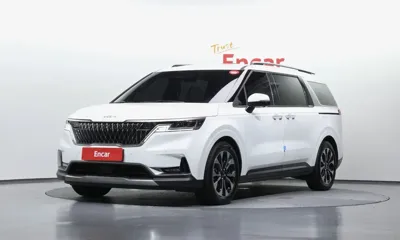 Kia Canival · 2023 год