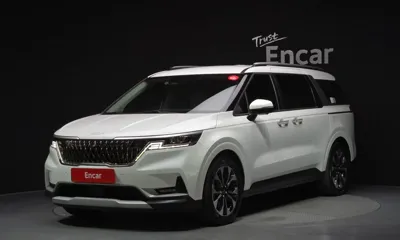 Kia Canival · 2023 год