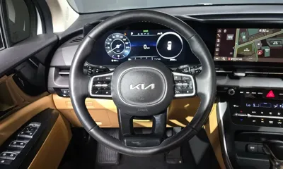 Kia Canival 2023, 24032 км, за 19372.03 USD - фото 14