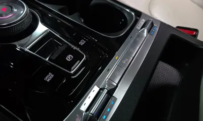 Kia Canival 2021, 63934 км, за 18540.22 USD - фото 32