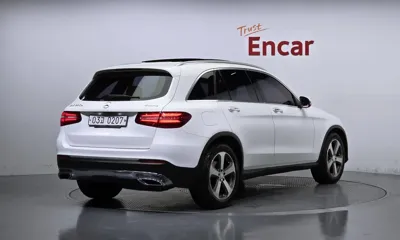 Mercedes-Benz GLC-Class 2016, 406894 км, за 9946.04 USD - фото 2