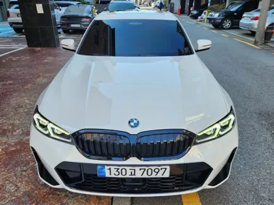 BMW 3-Series · 2025 год