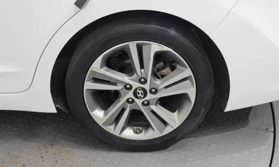 Hyundai Avante 2017, 146077 км, за 5197.77 USD - фото 21
