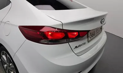 Hyundai Avante 2017, 146077 км, за 5197.77 USD - фото 23