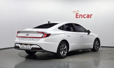 Hyundai Sonata 2020, 94029 км, за 10634.11 USD