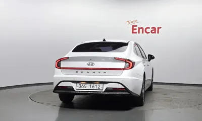 Hyundai Sonata 2020, 94029 км, за 10634.11 USD