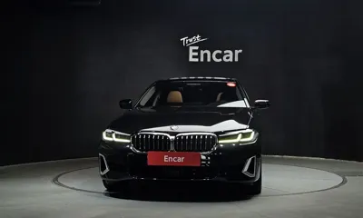 BMW 5-Series 2023, 39952 км, за 25945.86 USD