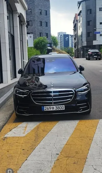 Mercedes-Benz S-Class · 2022 год