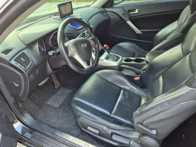 Hyundai Genesis 2010, 147941 км, за 2953.92 USD - фото 9