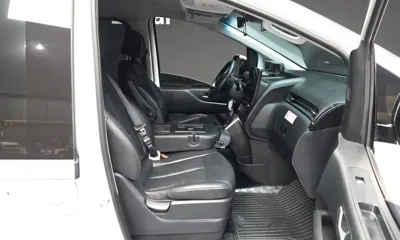 Hyundai Staria 2025, 60695 км, за 19190.75 USD - фото 11