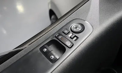 Hyundai Staria 2025, 60695 км, за 19190.75 USD - фото 29