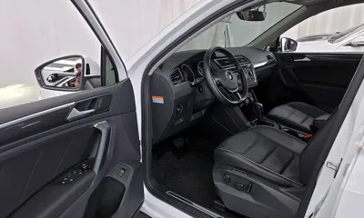 Volkswagen Tiguan 2020, 77410 км, за 14260.59 USD - фото 10