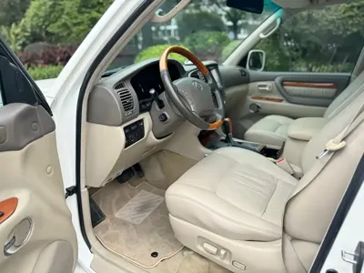 Lexus LX 2005, 330000 км, за 33842.78 USD - фото 6