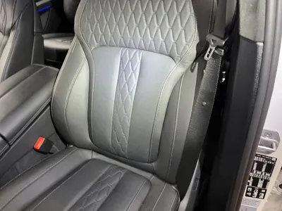 BMW X7 2025, 8631 км, за 74832.61 USD - фото 7