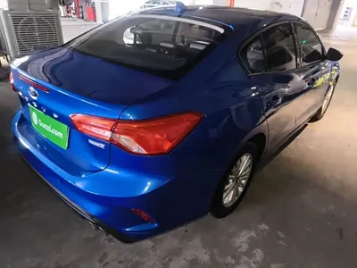 Ford Focus 2019, 76000 км, за 5622 USD - фото 7